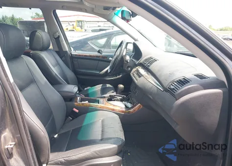 2002 BMW X5 3.0I z USA, uszkodzony, nr VIN 5UXFA53532LP43988